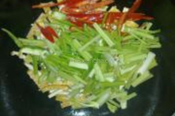 芹菜炒香干的做法图解5