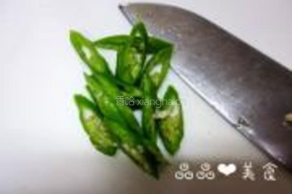 鸡肉蘑菇炒面的做法图解2