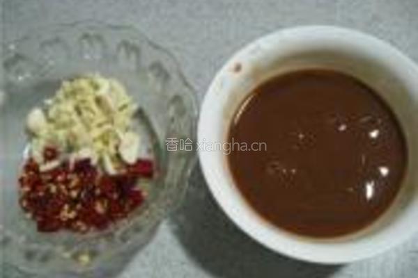 蒜茸蚝油炝生菜的做法图解1