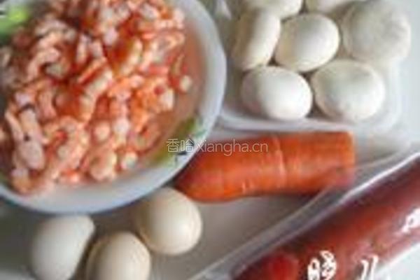 虾仁鸡蛋饼的做法图解1