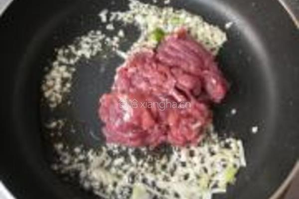 牛肉海带汤的做法图解3