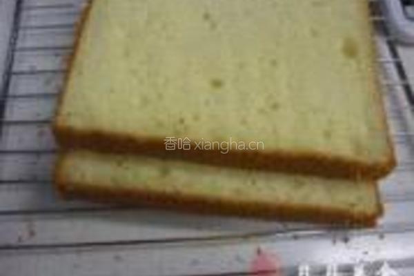 哈密瓜慕斯蛋糕的做法图解1