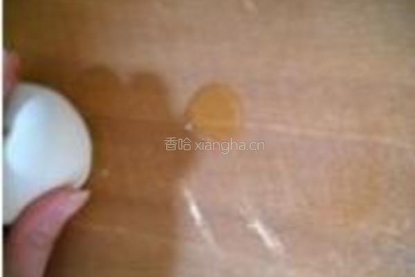 拉面拌皮蛋的做法图解2