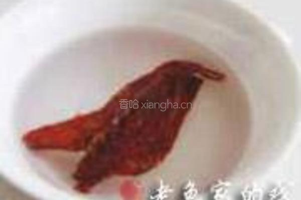冰糖燕窝的做法图解2