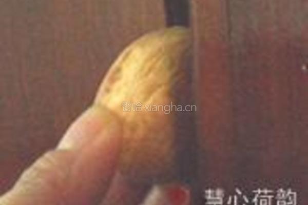 茶香陈皮卤核桃的做法图解2