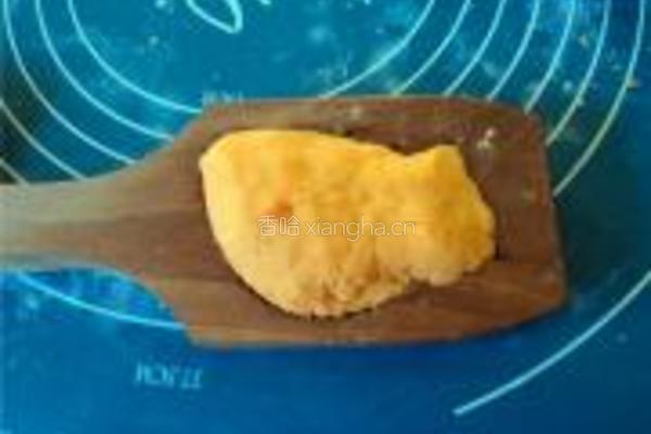 蒸栗子馅番薯饼的做法图解3