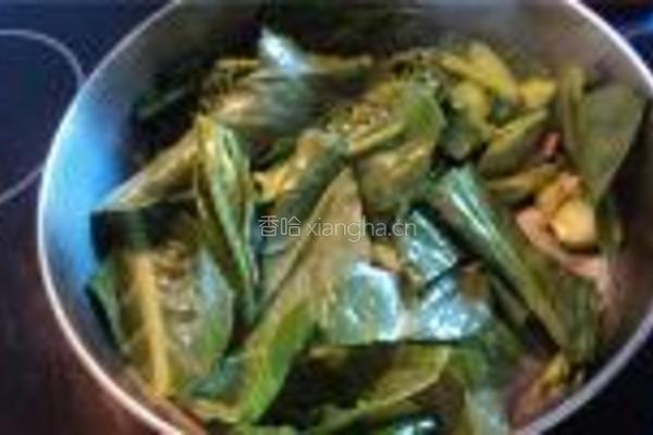 腊肉炒芥兰的做法图解4