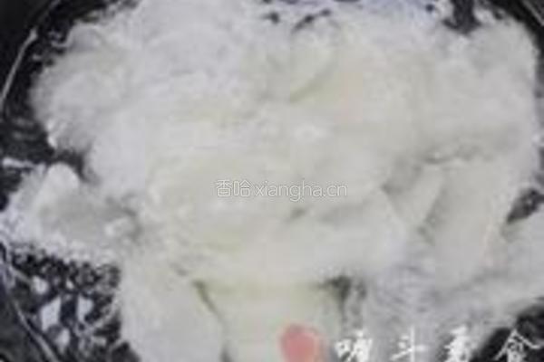 莴笋炒山药的做法图解2