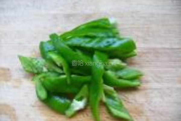 手撕包菜的做法图解2