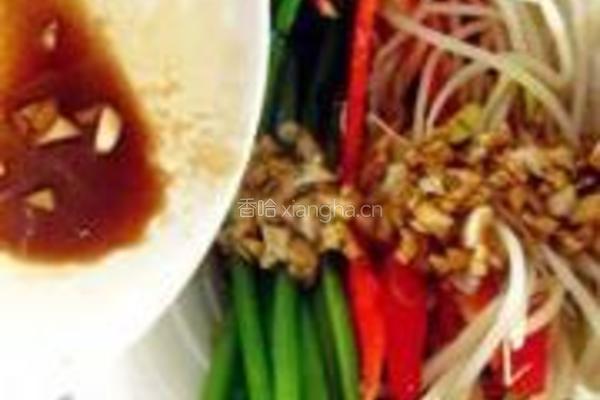 白灼豆芽茼蒿的做法图解11