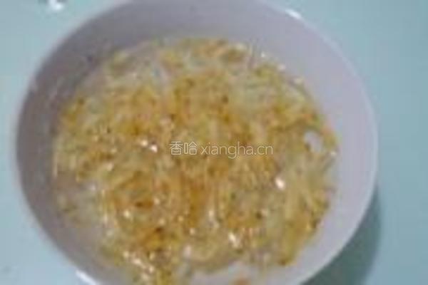 紫菜蛋花汤的做法图解2