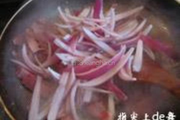 培根洋葱蘑菇的做法图解3