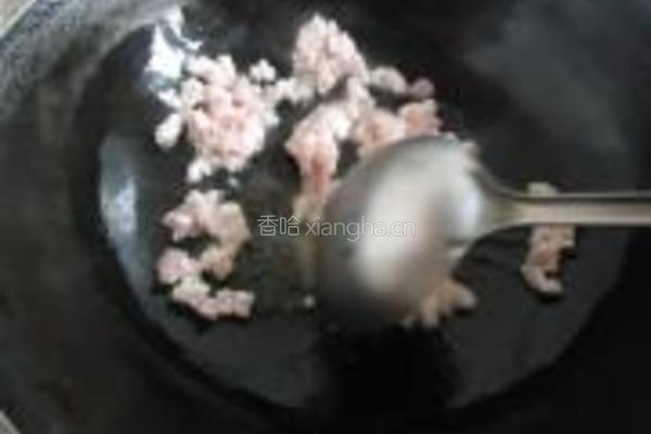 黄豆芽炸酱面的做法图解2