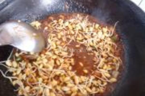 黄豆芽炸酱面的做法图解5