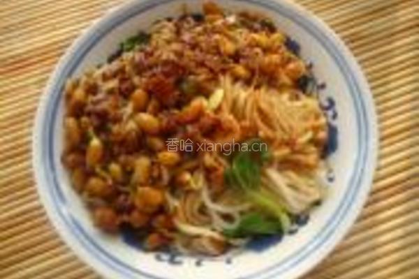 黄豆芽炸酱面的做法图解8