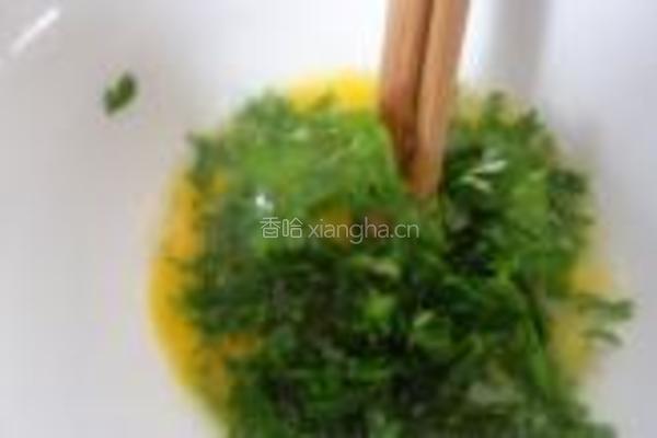 芹菜叶蒸蛋羹的做法图解3