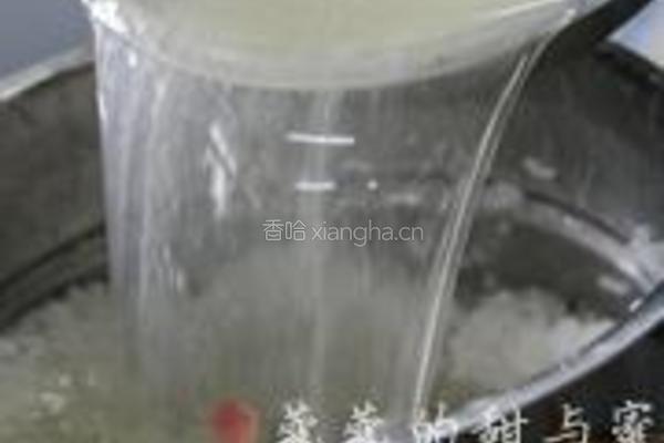 北极虾粥的做法图解1