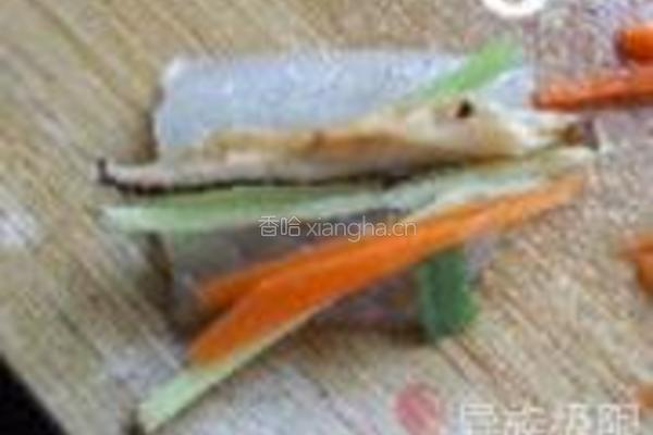 橄榄油姜汁焗鲈鱼卷的做法图解8
