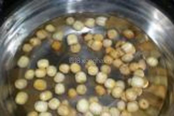 水果莲子羹的做法图解1