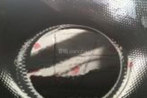 榨菜鸡蛋葱花饼的做法图解7