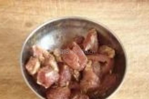烤羊肉串的做法图解3