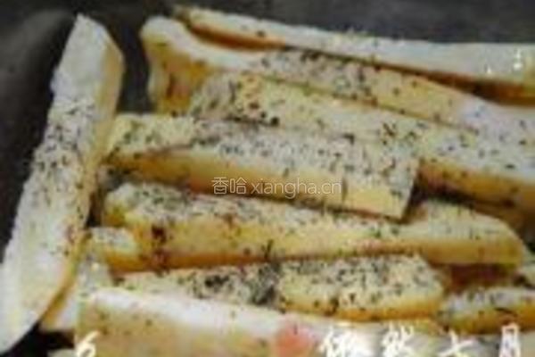橄榄油香草烤红薯条的做法图解3