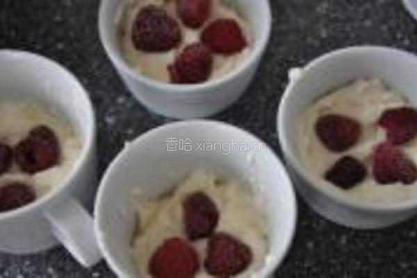 覆盆子乳酪杯的做法图解5