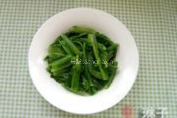 凉拌莴笋叶的做法图解3