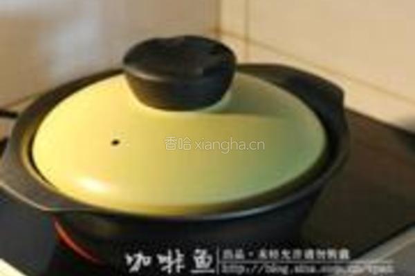 小鸡炖榛蘑的做法图解9
