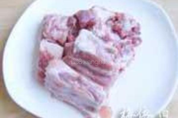 猴头菇玉米排骨汤的做法图解2