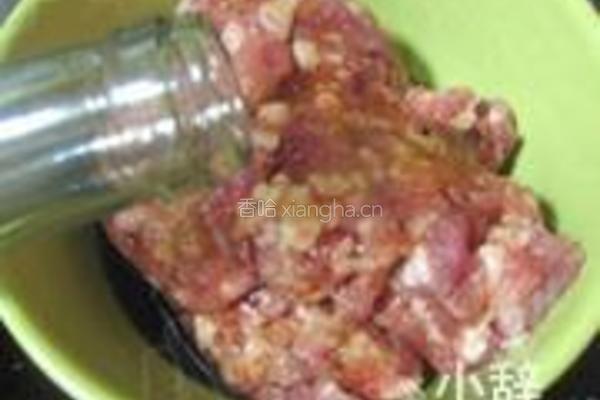 冬瓜番茄肉丸汤的做法图解2