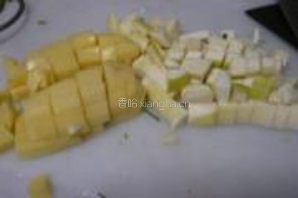辣肉拌面的做法图解2