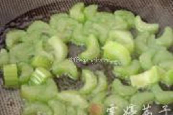 西芹百合酿虾球的做法图解5