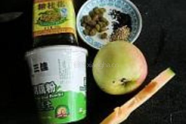藕粉水果羹的做法图解1