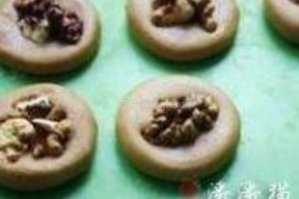 红糖核桃酥饼的做法图解6