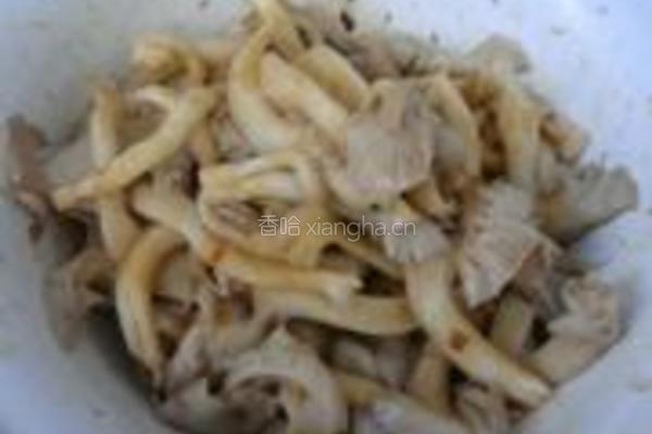 黄豆酱拌平菇的做法图解4