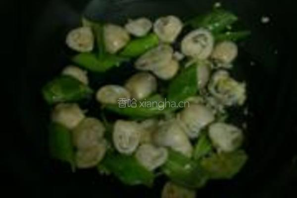 草菇荷兰豆的做法图解4