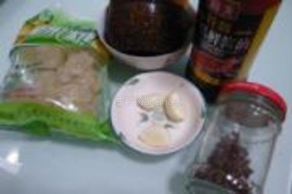 蒜泥白肉的做法图解2