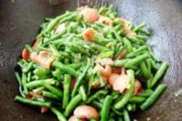 豇豆炒香肠的做法图解6