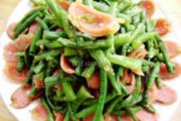 豇豆炒香肠的做法图解7