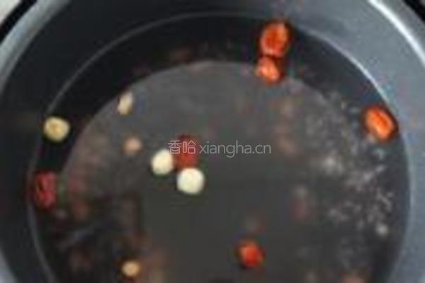 黑米八宝粥的做法图解4