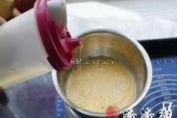 香兰叶洛神花戚风蛋糕的做法图解3