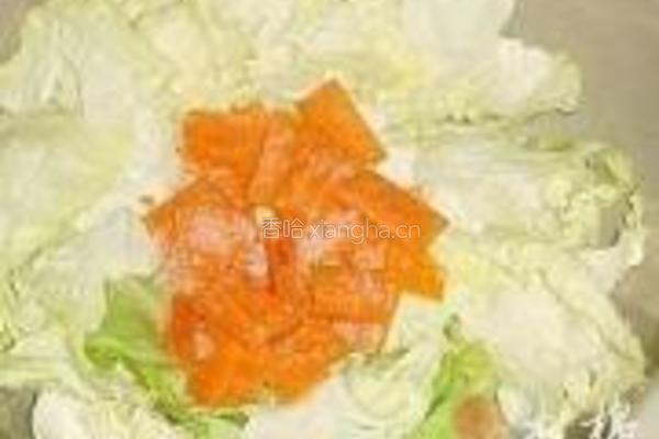 酸甜泡菜北极虾的做法图解1