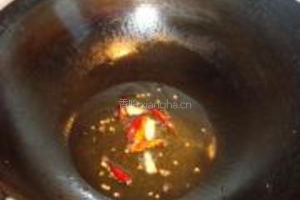 大白菜炒茶树菇的做法图解2