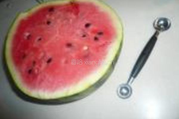 西瓜球的做法图解1