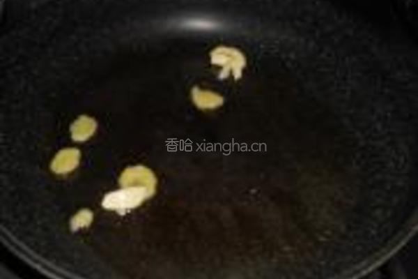 芹菜炒东风螺肉的做法图解4