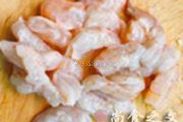虾仁鱿鱼意面的做法图解1
