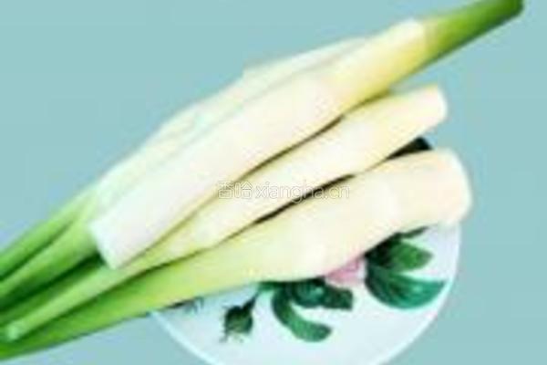 油焖茭白条的做法图解1