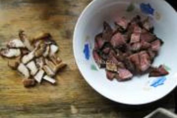 芋头青菜炒饭的做法图解2