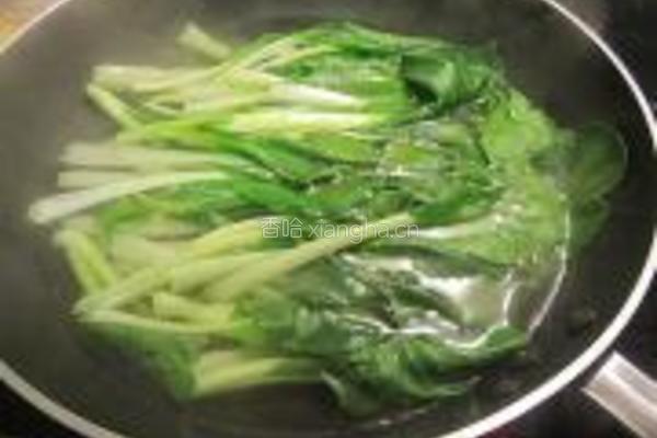 姜蒜小白菜的做法图解1